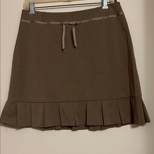 Thalia’s polyester/rayon skirt pleated bottom ribbon trim size 8 like new